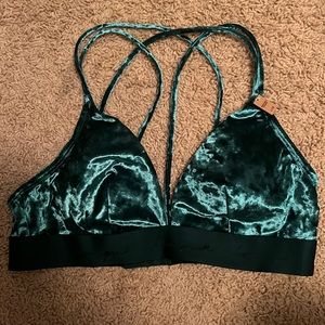 Velvet VS bralette